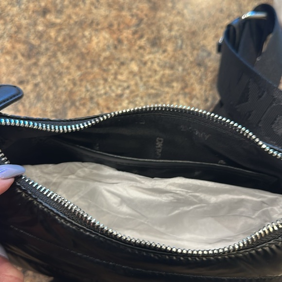 DKNY Pouchette Quilted Crossbody Cairo MD Bag Black Silver Hardware - Picture 11 of 14